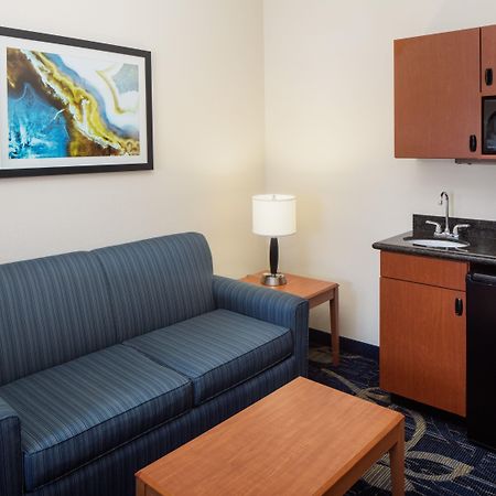 Holiday Inn Express & Suites Midland Loop 250 By Ihg Exteriör bild